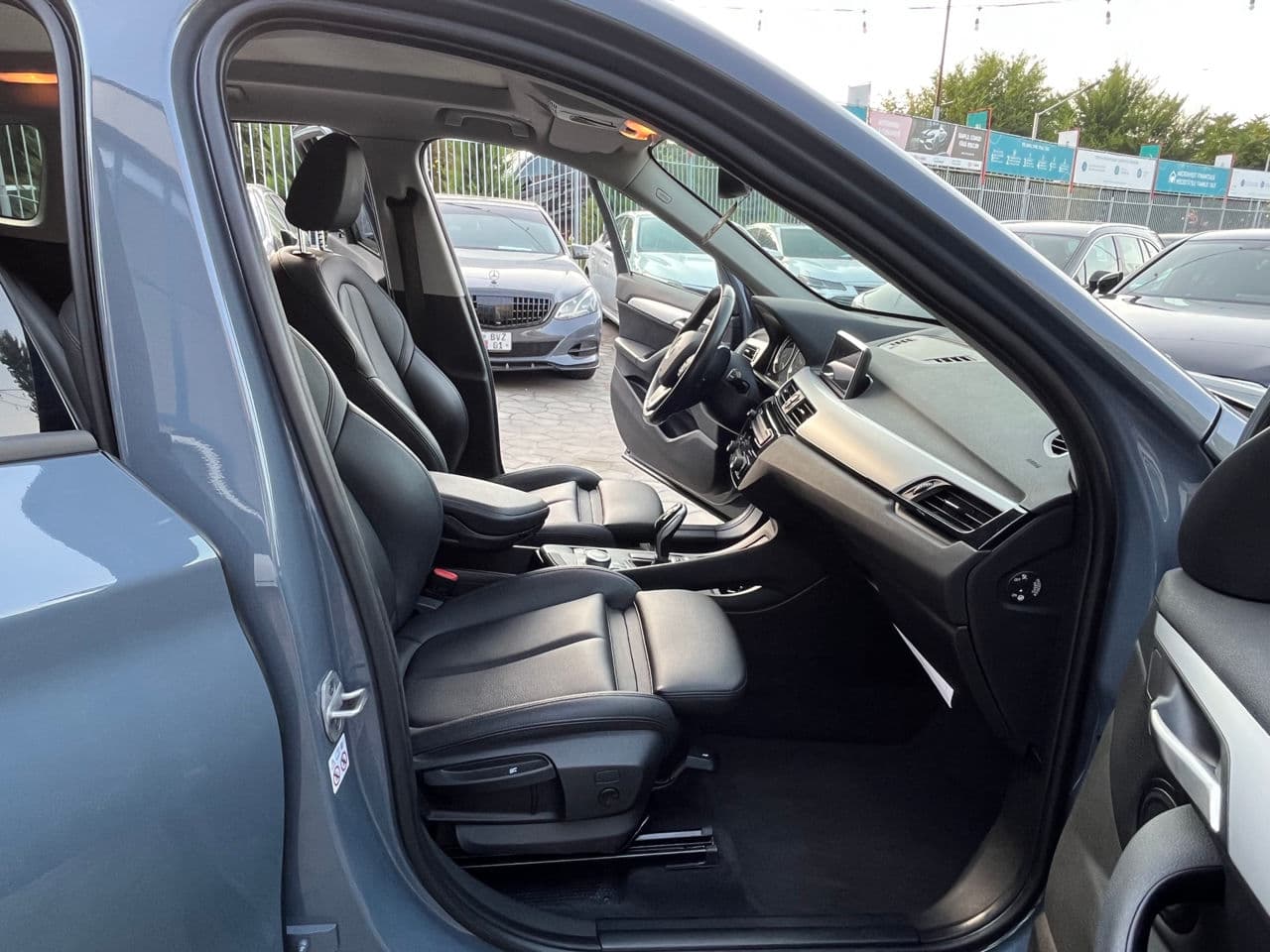 2020 BMW X1 1.6D — Miniatură 16