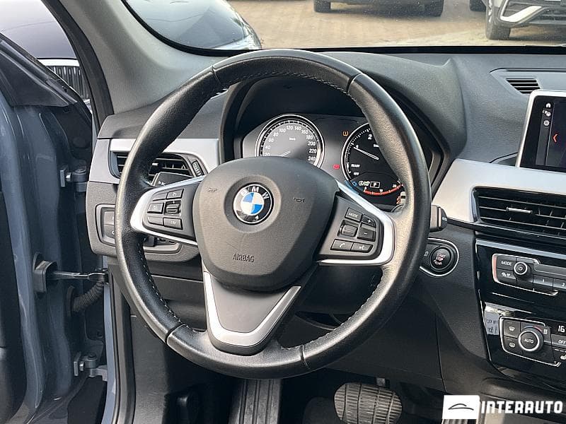 2020 BMW X1 1.6D — Miniatură 8