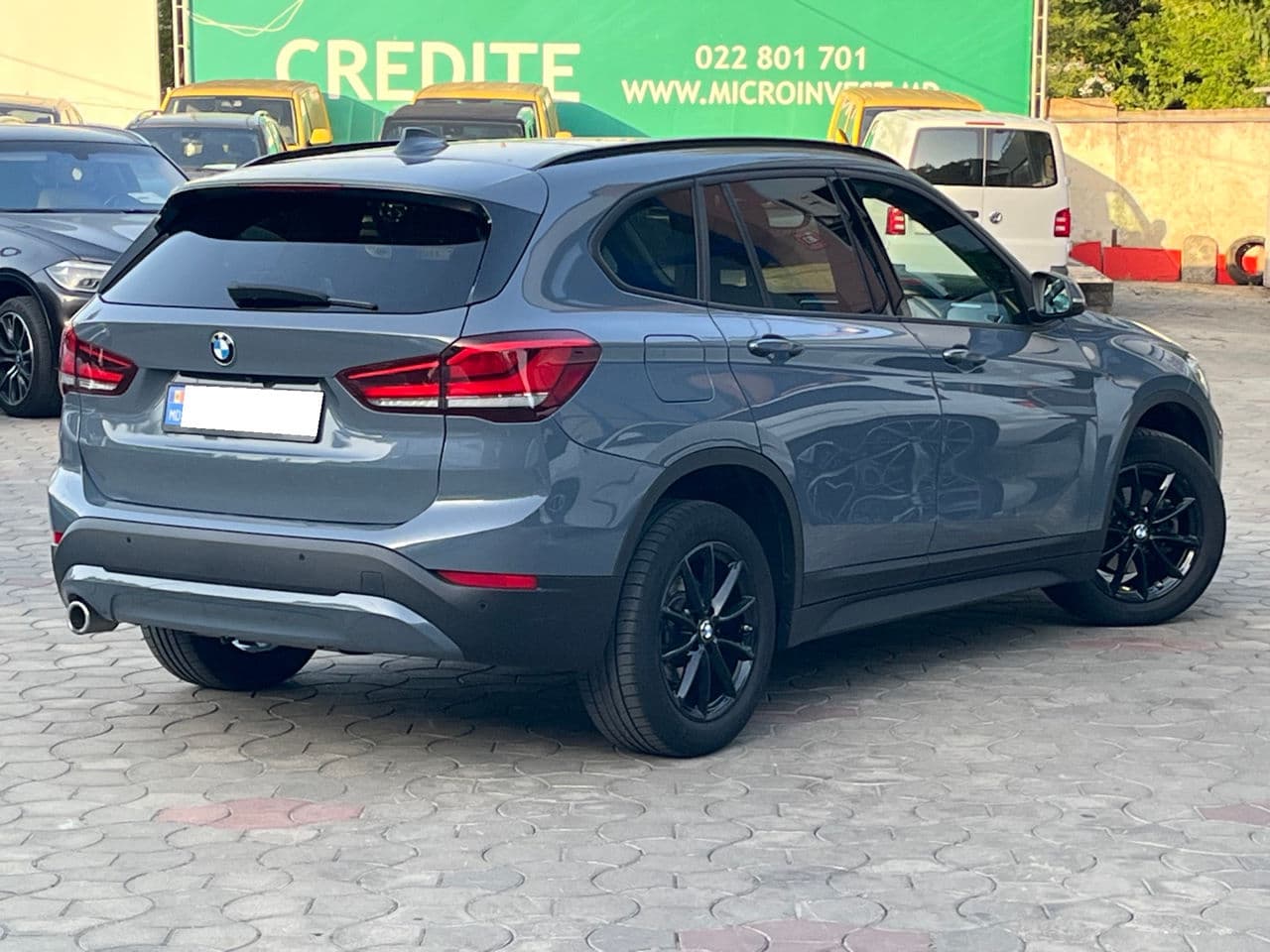 2020 BMW X1 1.6D — Miniatură 3