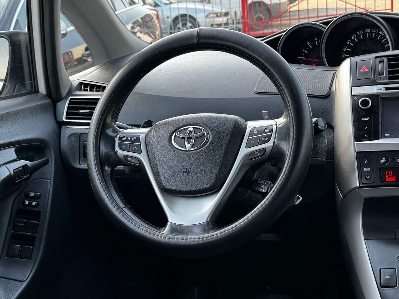 Toyota Verso 2014 — Миниатюра 8