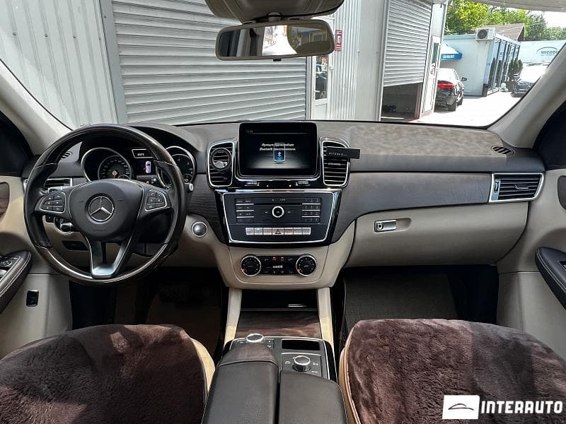 Mercedes GLE 250 2017 — Миниатюра 9