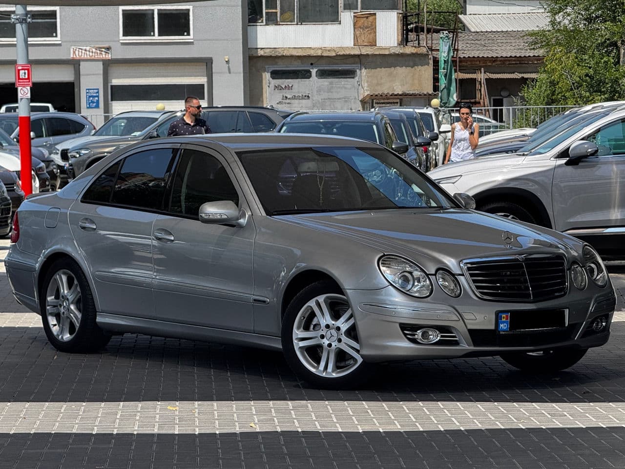 Mercedes E 220 2007 — Миниатюра 3