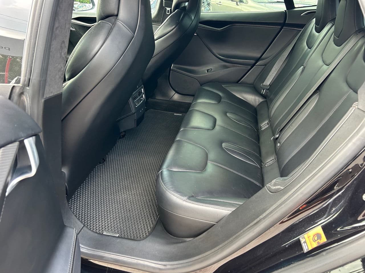 Tesla Model S 2017 — Миниатюра 17