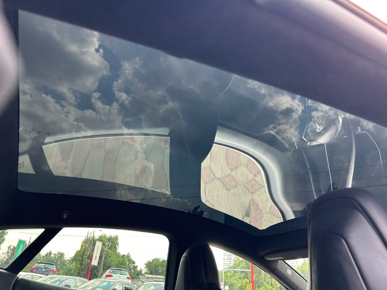 Tesla Model S 2017 — Миниатюра 16