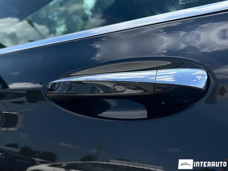 Mercedes E 220 2021 — Миниатюра 24