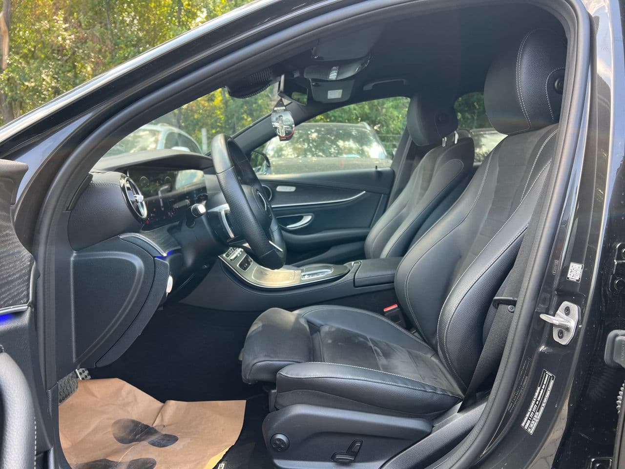 Mercedes E 220 2021 — Миниатюра 5