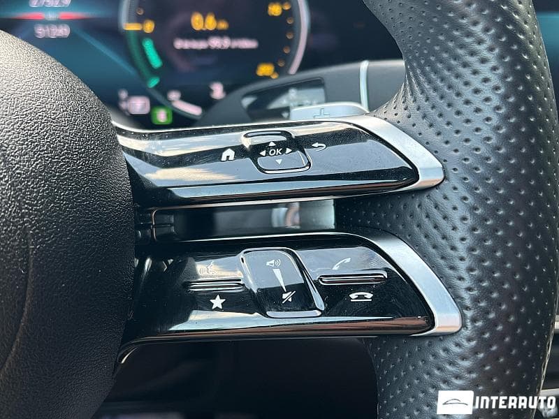 Mercedes E 220 2021 — Миниатюра 11