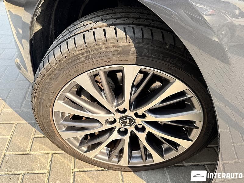 Lexus ES 300h 2019 — Миниатюра 18