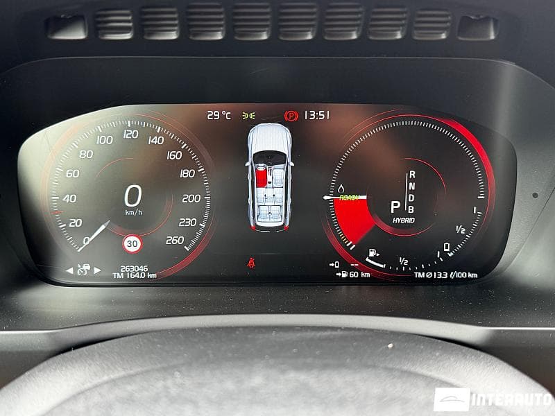 Volvo XC 90 2016 — Миниатюра 9