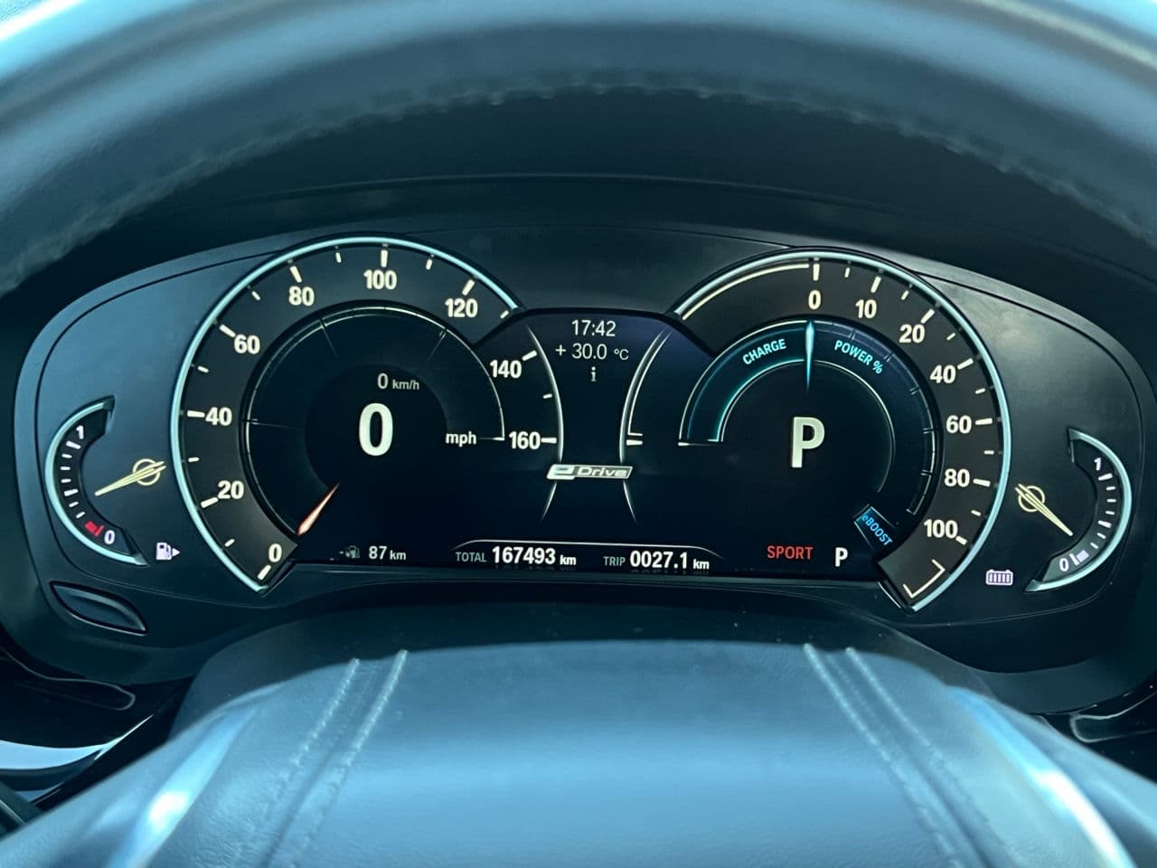 BMW 530e 2017 — Миниатюра 10
