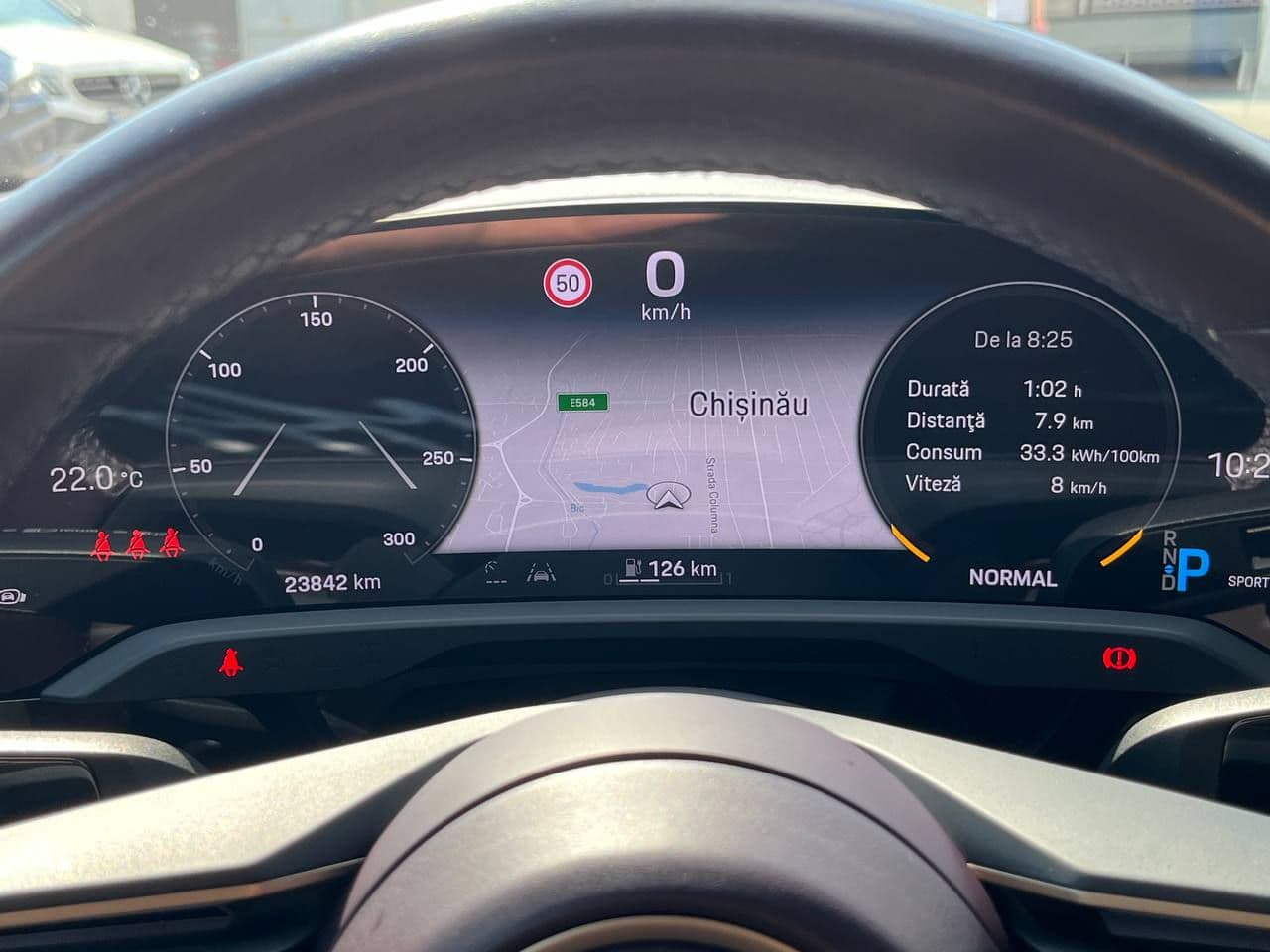 Porsche Taycan 2022 — Миниатюра 7