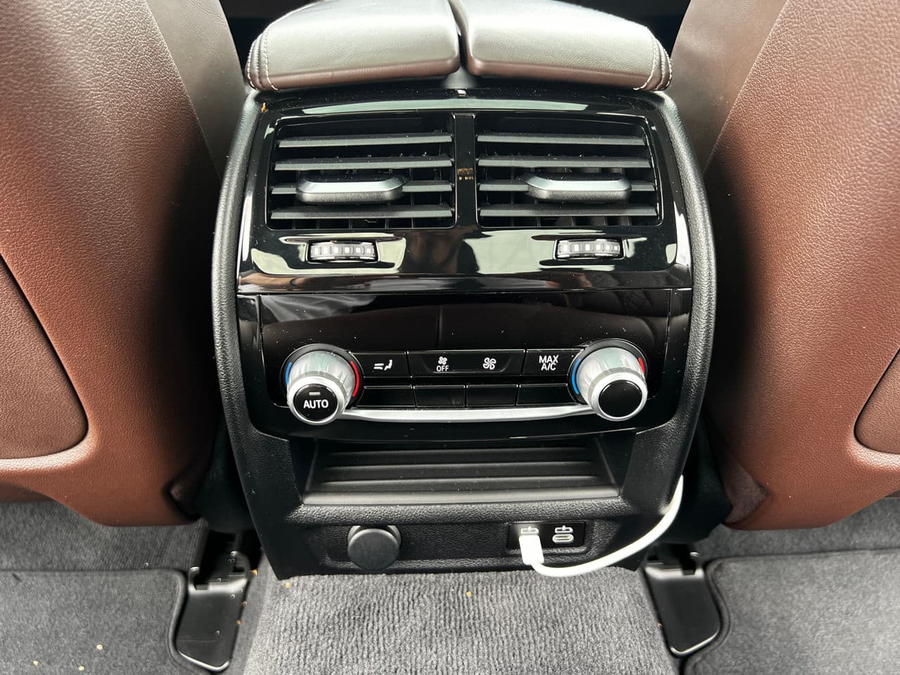 BMW 545e 2021 — Миниатюра 23
