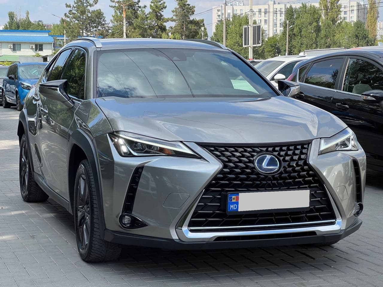 Lexus UX 250h 2021 — Миниатюра 3