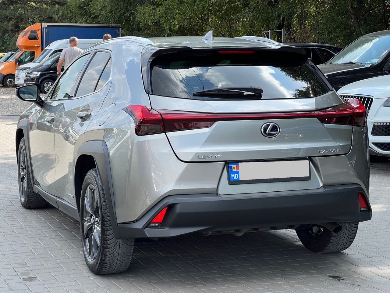 Lexus UX 250h 2021 — Миниатюра 4