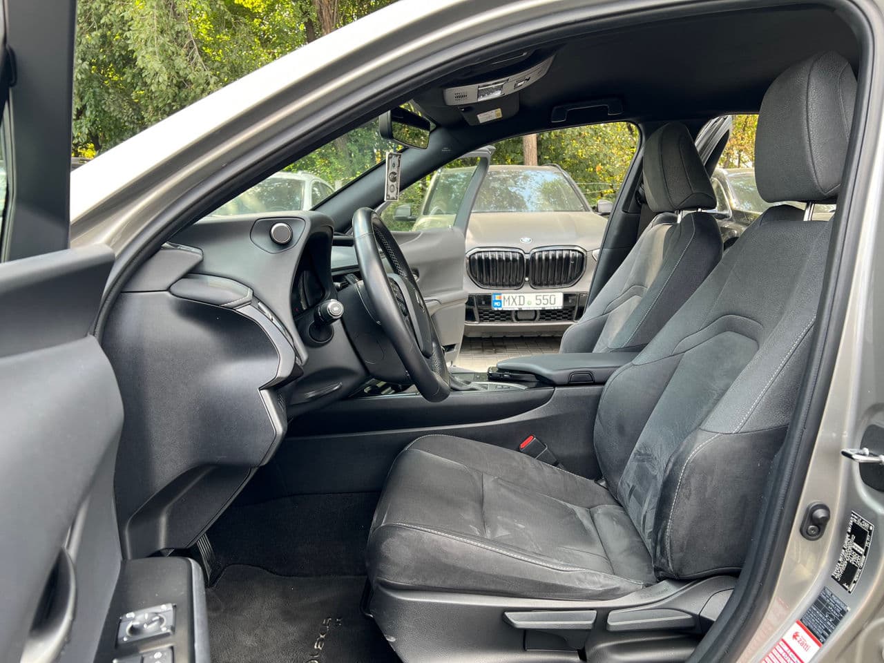 Lexus UX 250h 2021 — Миниатюра 5