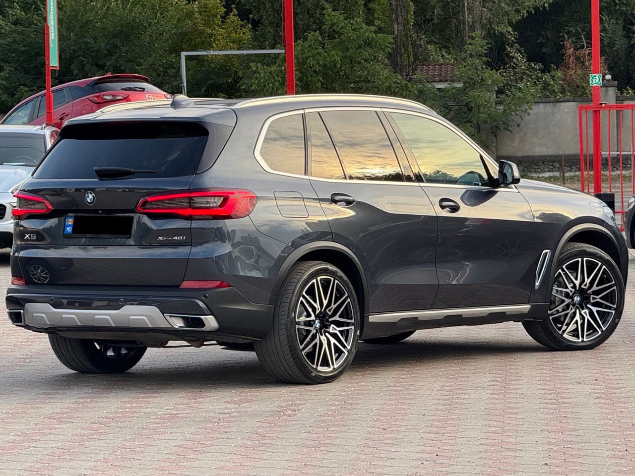 2018 BMW X5 4.0i — Miniatură 3