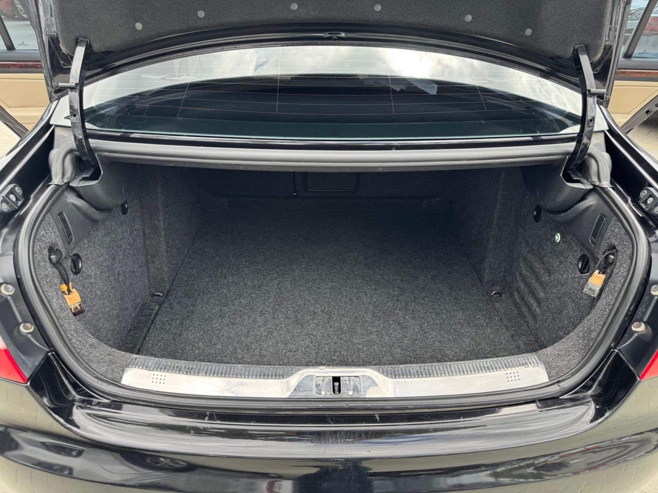 Skoda Superb 2012 — Миниатюра 21