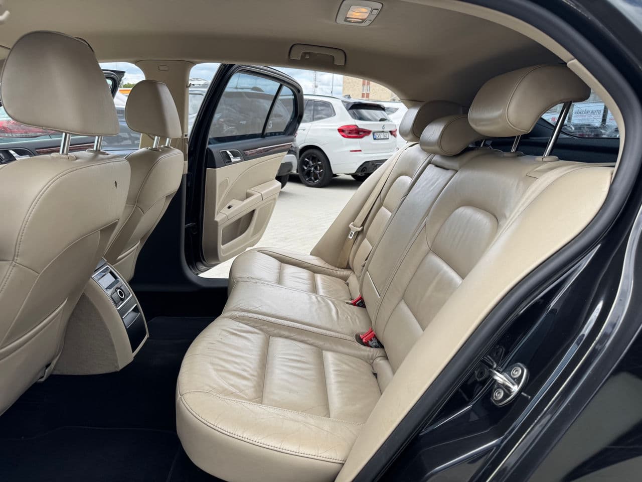 Skoda Superb 2012 — Миниатюра 13