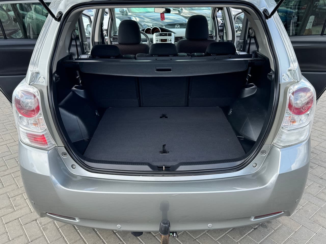 Toyota Verso 2011 — Миниатюра 18