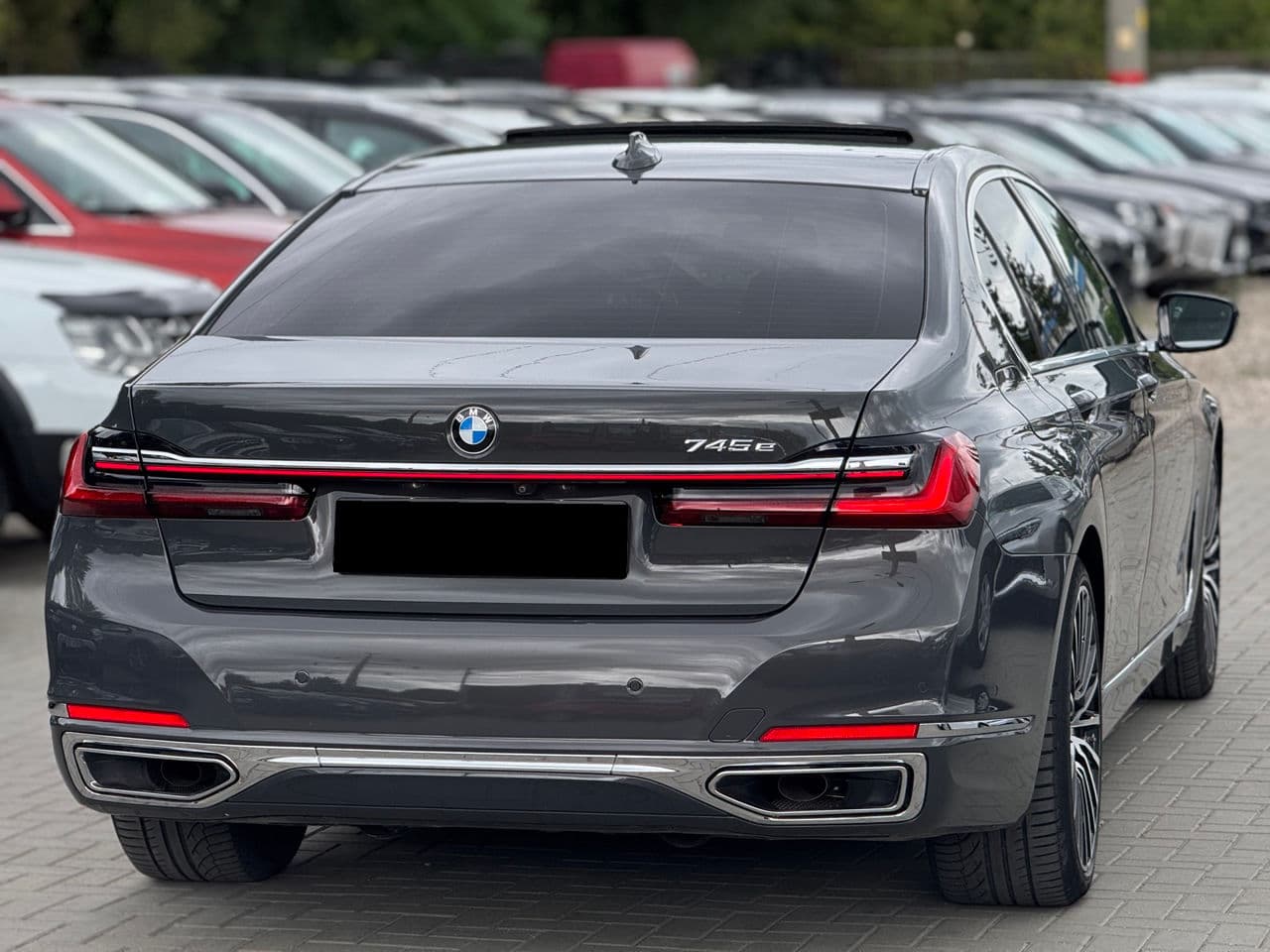 BMW 745e 2020 — Миниатюра 4