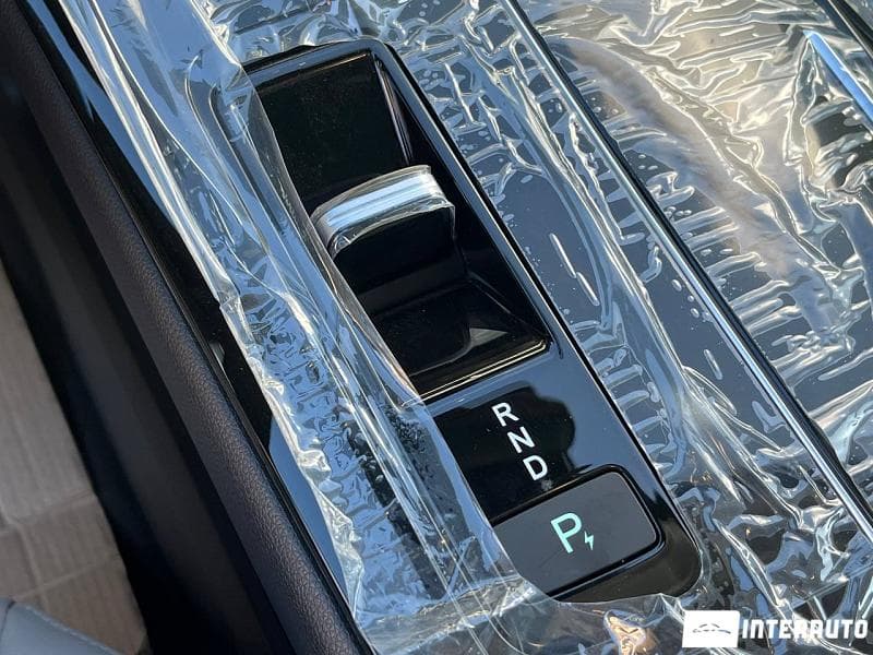 Dongfeng Venucia 2024 — Миниатюра 14