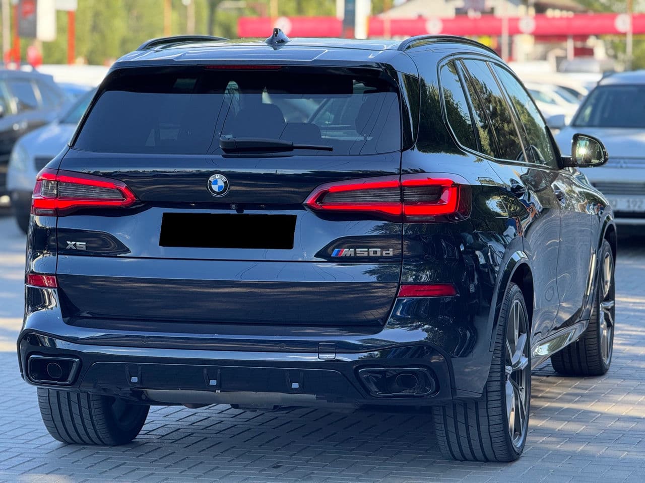 2020 BMW X5 M5.0D — Miniatură 2