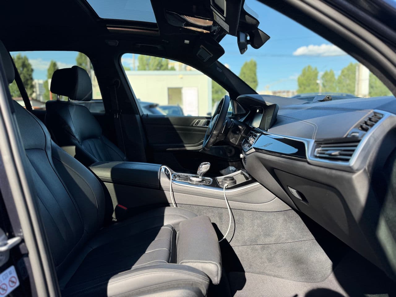 2020 BMW X5 M5.0D — Miniatură 19