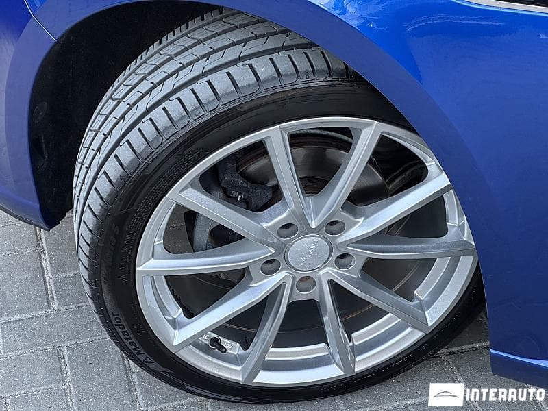 Renault Megane 2016 — Миниатюра 17