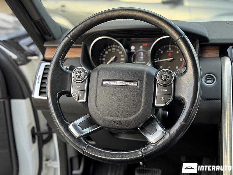Land Rover Discovery 2017 — Миниатюра 7