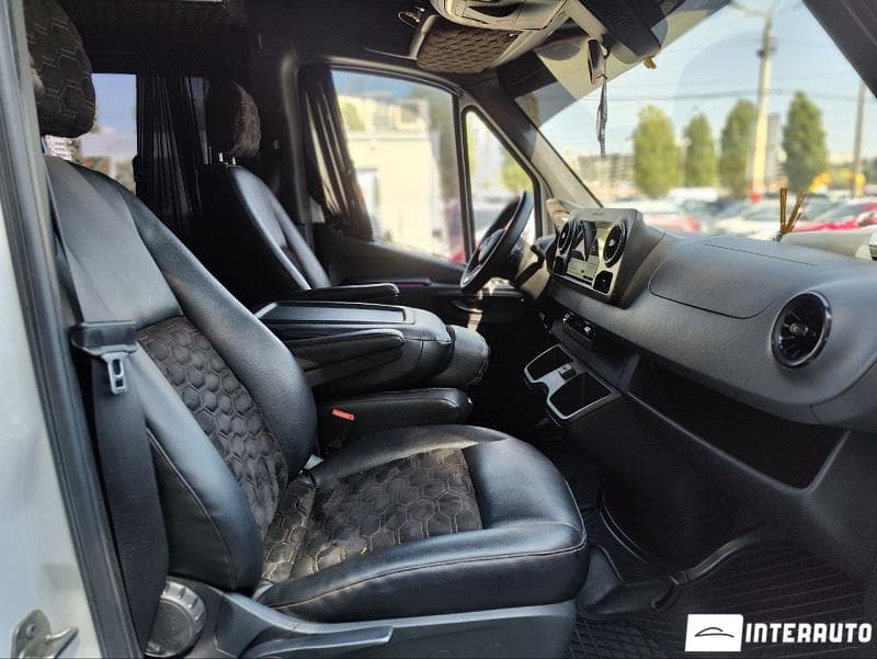 Mercedes Sprinter 2019 — Миниатюра 8