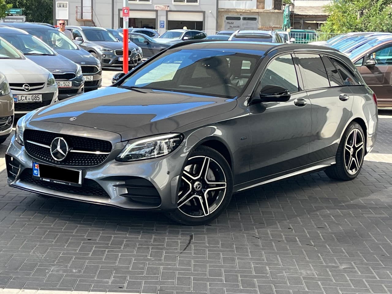 Mercedes C 300e