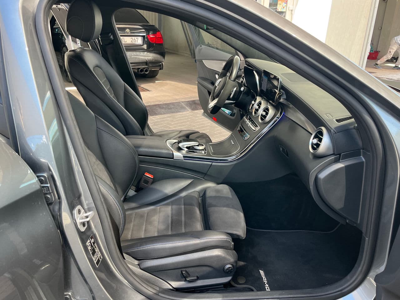 Mercedes C 300e 2021 — Миниатюра 6