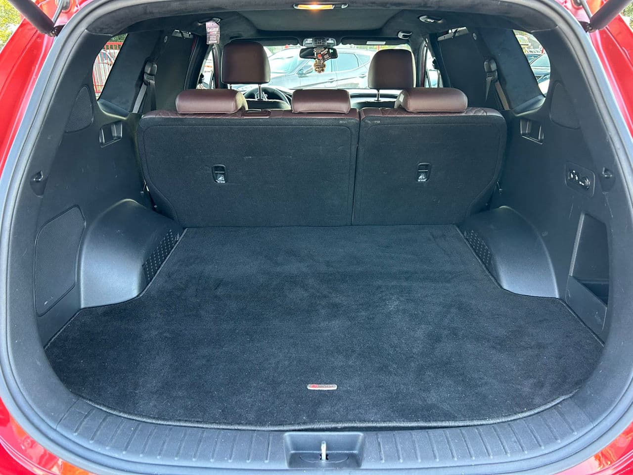 Hyundai Santa Fe 2019 — Миниатюра 24