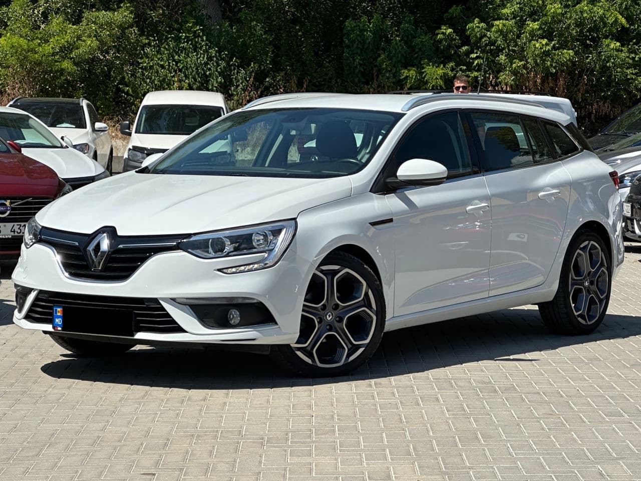 Renault Megane 2017 — Миниатюра 2
