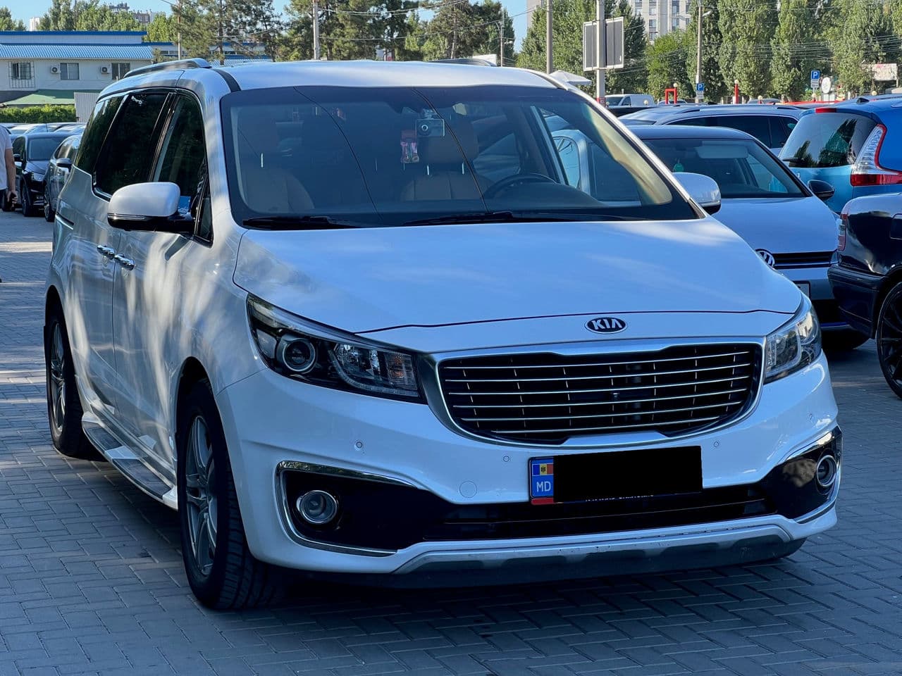 Kia Carnival 2016 — Миниатюра 3