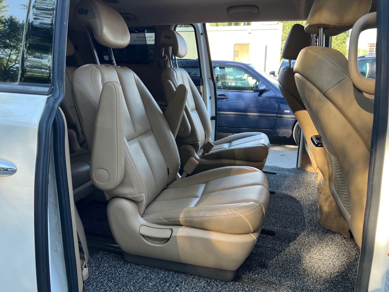 Kia Carnival 2016 — Миниатюра 21