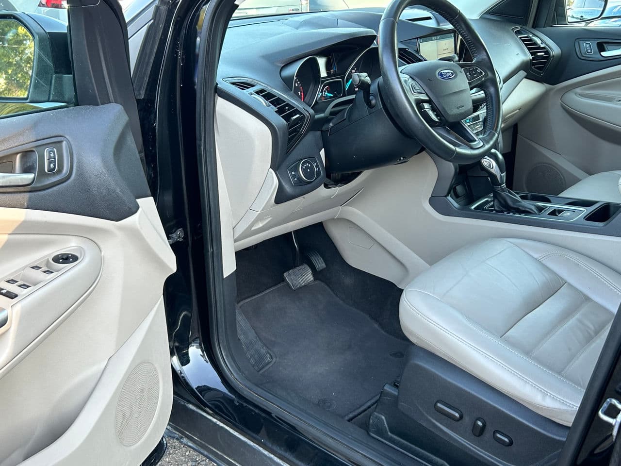 Ford Escape 2017 — Миниатюра 5
