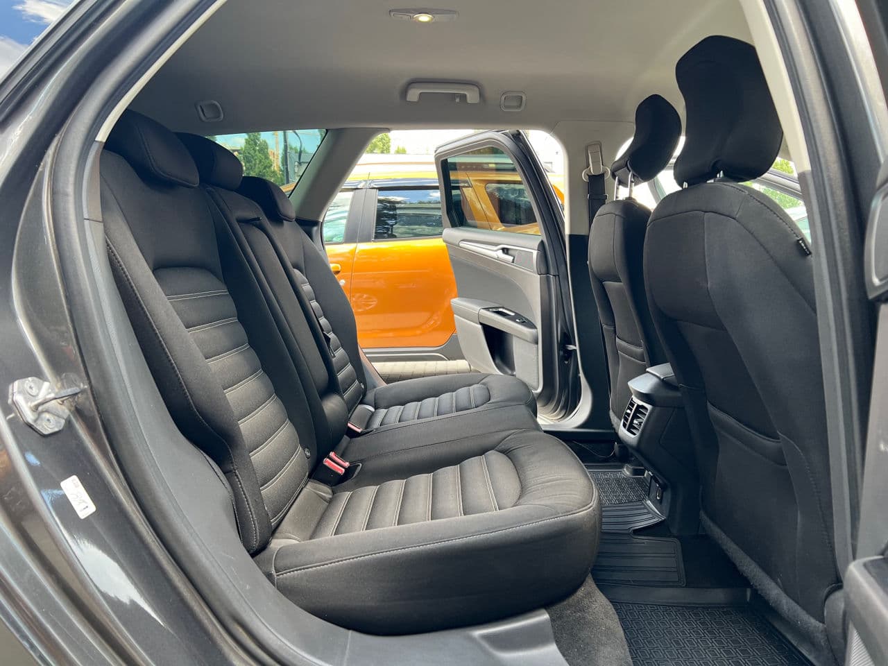 Ford Mondeo 2016 — Миниатюра 16
