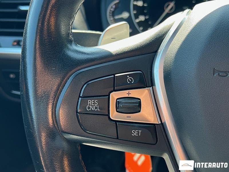 BMW X3 2.0i 2018 — Миниатюра 10
