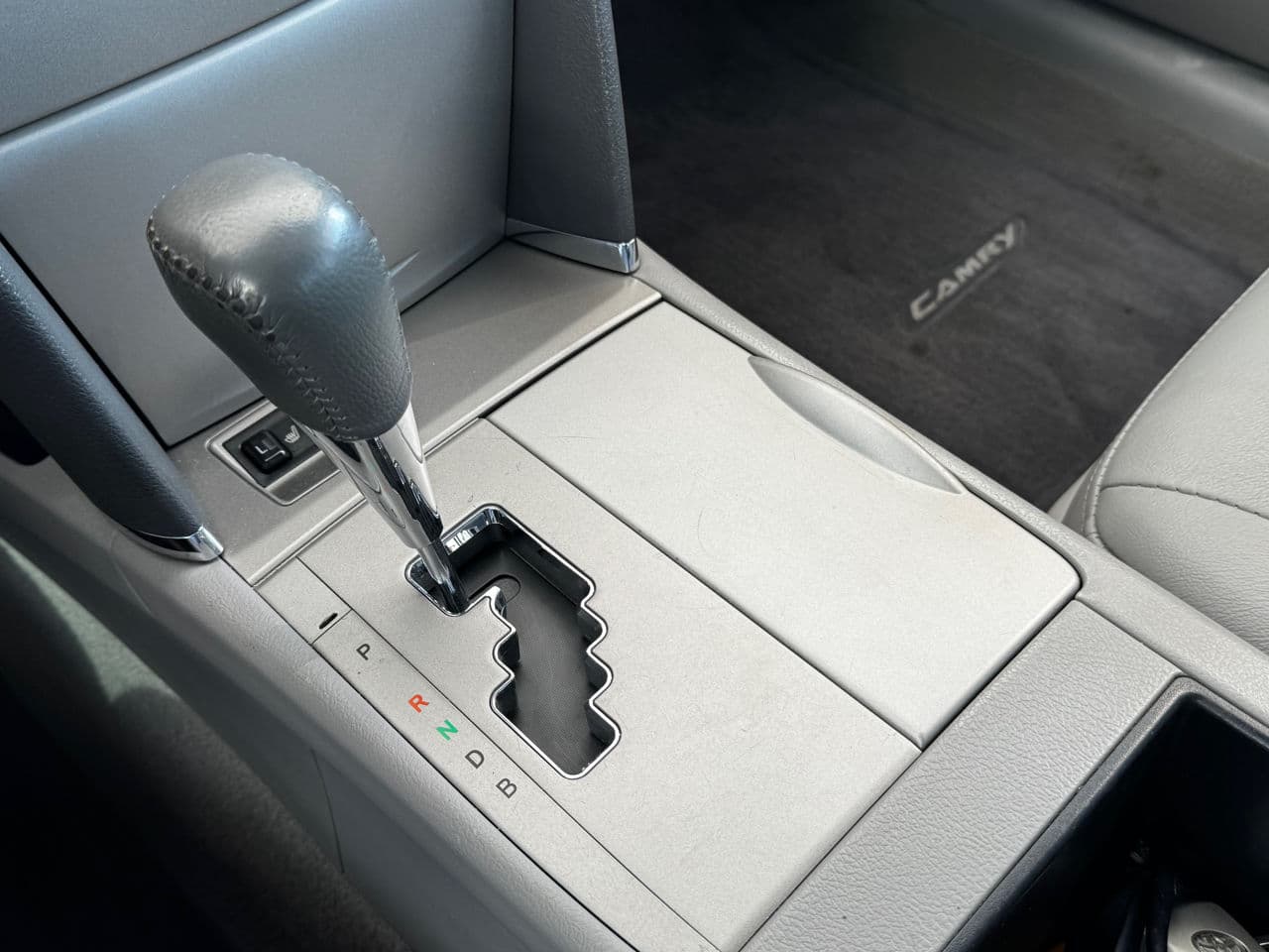 Toyota Camry 2009 — Миниатюра 12
