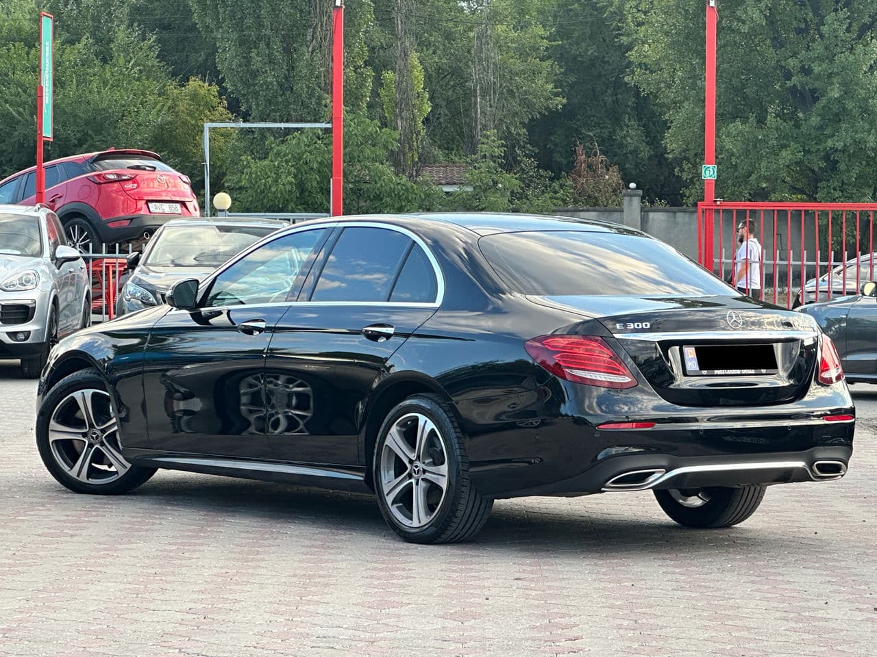 Mercedes E 300 2019 — Миниатюра 2