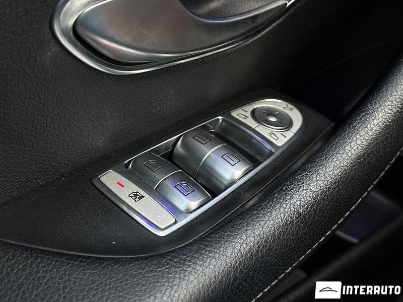Mercedes E 300 2019 — Миниатюра 14