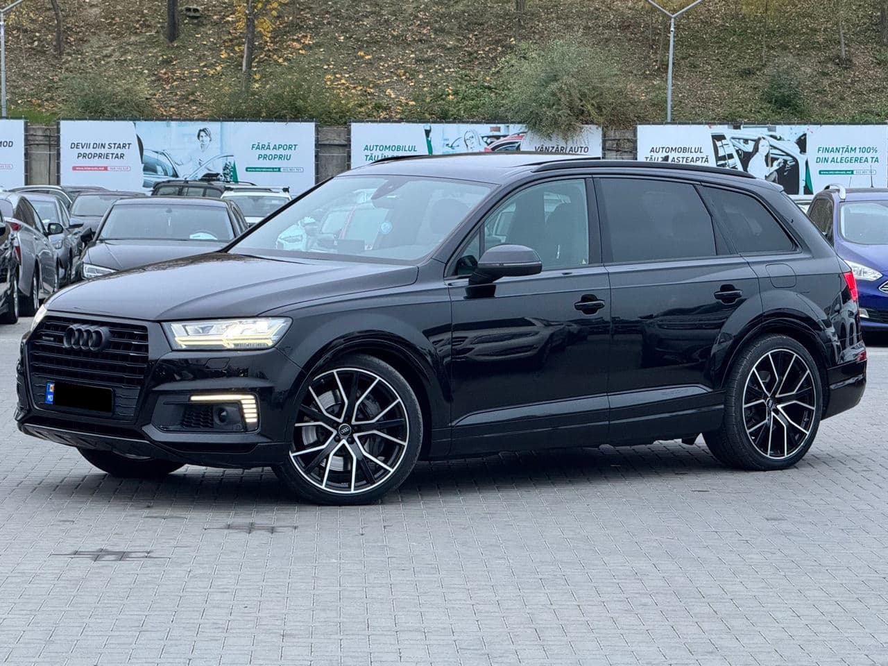 Audi Q7 E-Tron 2016 — Миниатюра 2