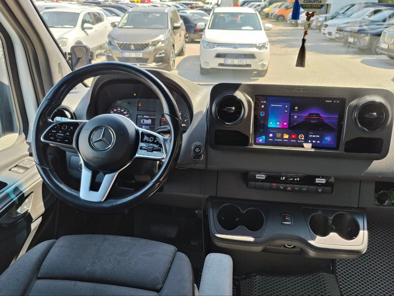 Mercedes Sprinter 2020 — Миниатюра 10