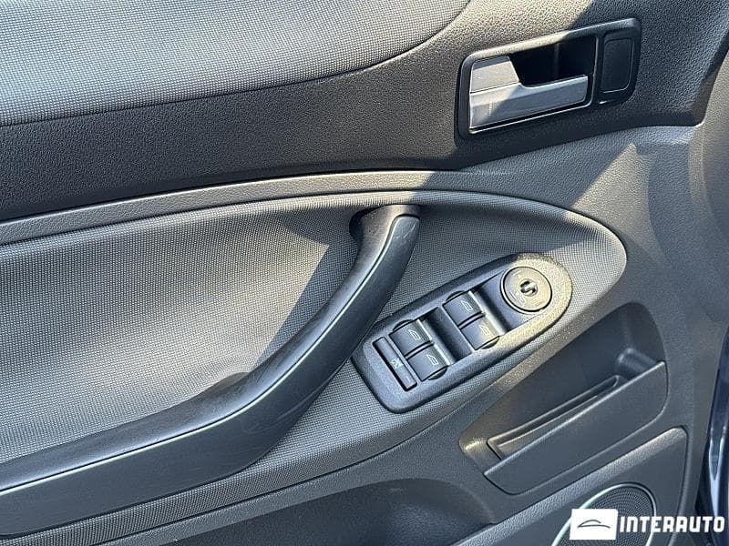 Ford Kuga 2011 — Миниатюра 7