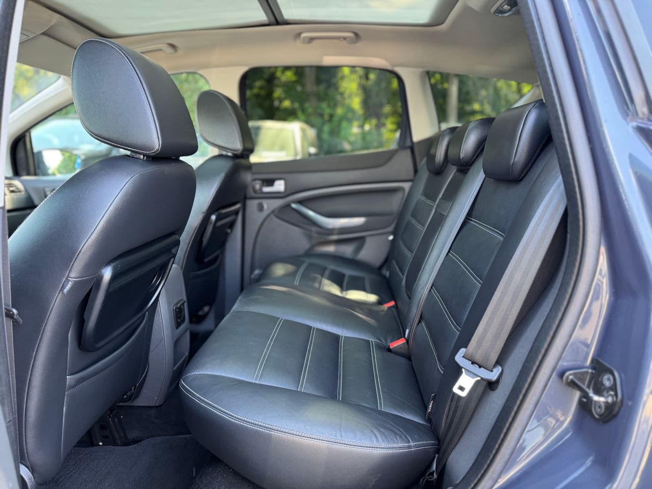 Ford Kuga 2011 — Миниатюра 17