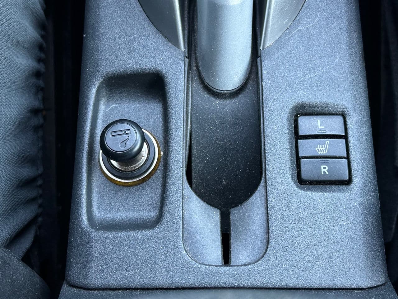 Toyota Auris 2011 — Миниатюра 13