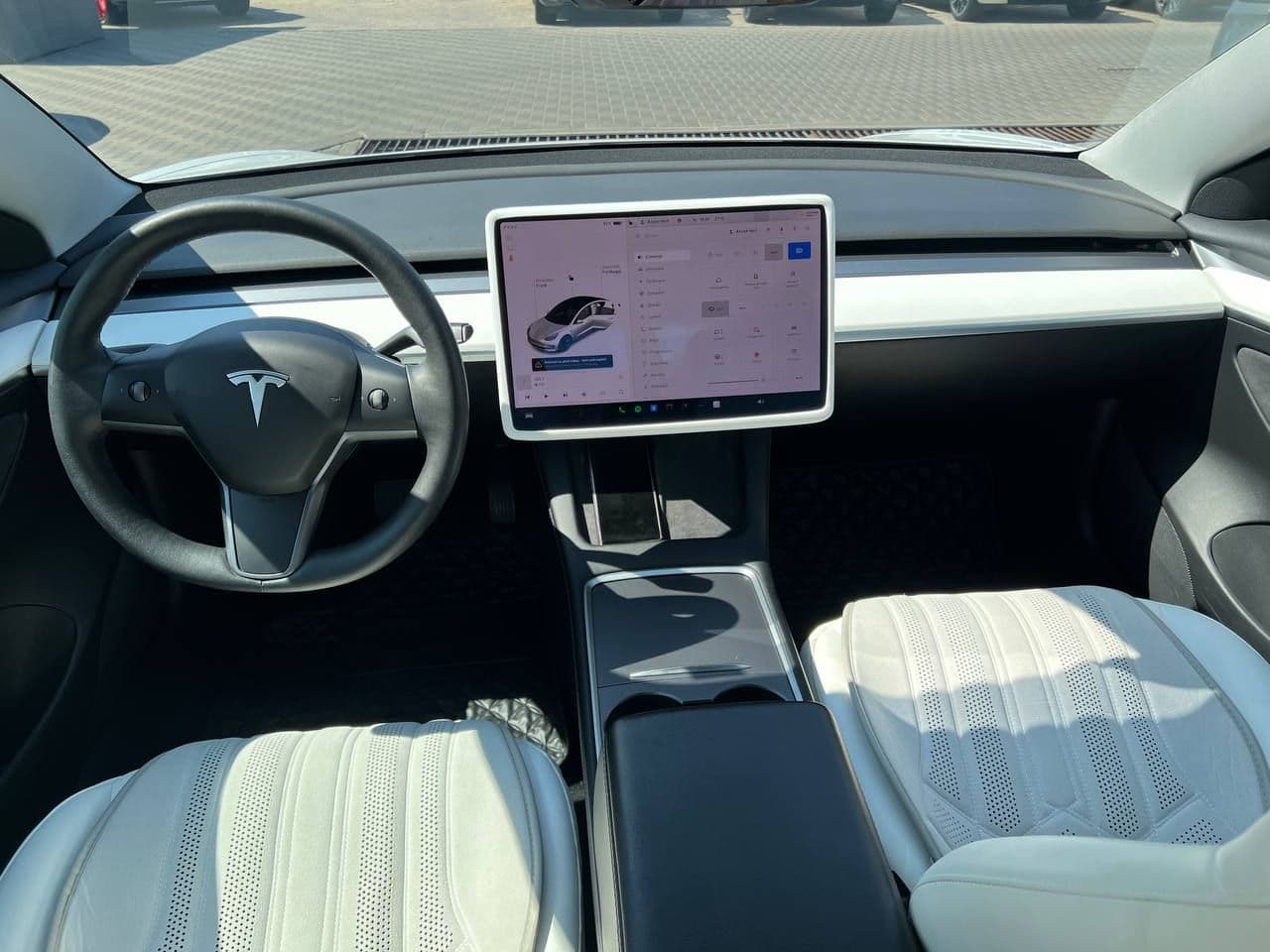 Tesla Model 3 2021 — Миниатюра 8