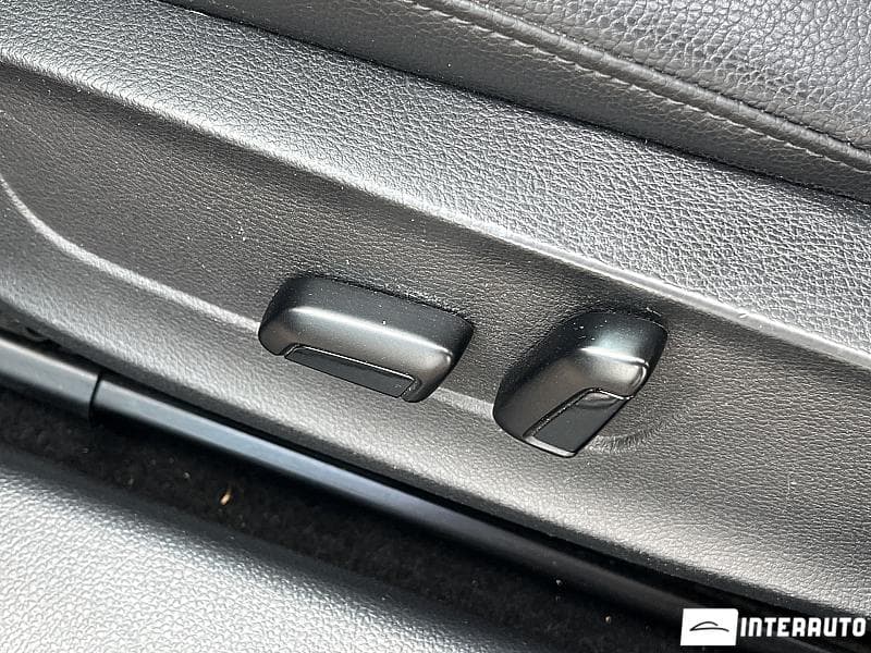 Volkswagen Jetta 2016 — Миниатюра 9