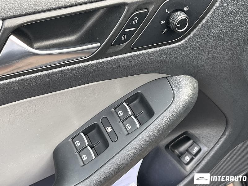 Volkswagen Jetta 2016 — Миниатюра 7